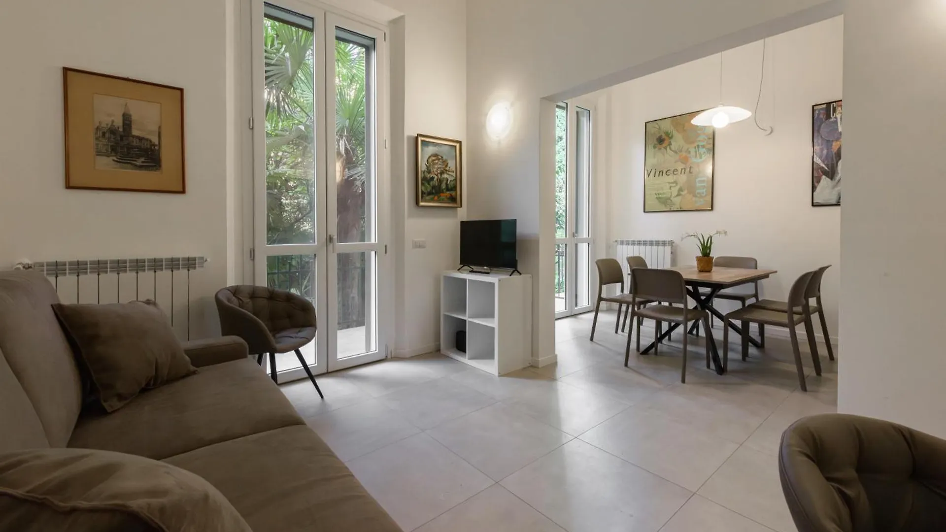 Flora - Brand New Apartment Near Historic Center Florenz Italien