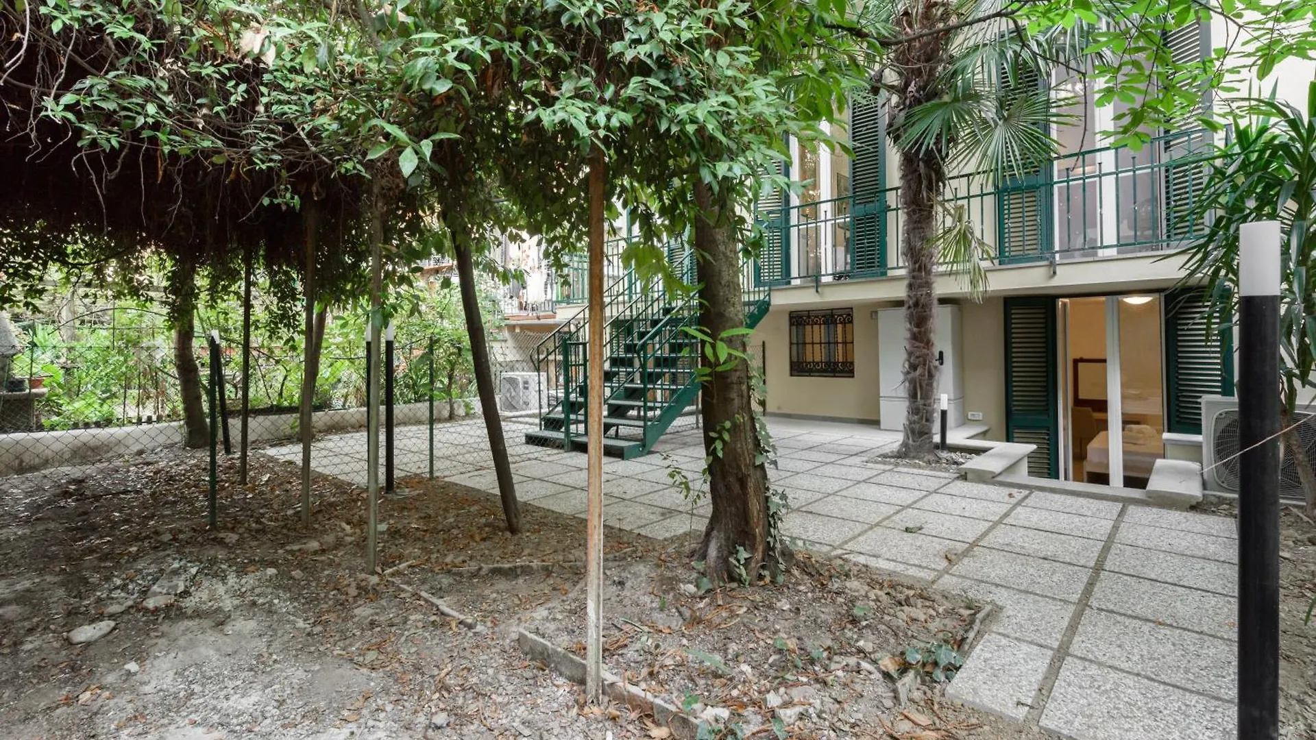 Flora - Brand New Apartment Near Historic Center Florenz
